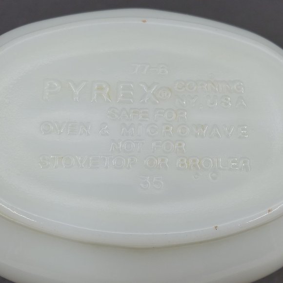 Pyrex Old Town Blue Gravy Boat with Underplate Corning Blue Onion Sauce Server - Picture 9 of 11